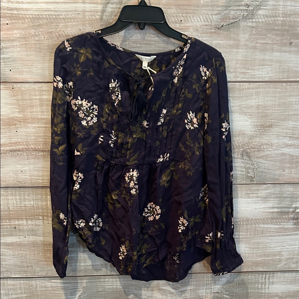 NWT LUCKY BRAND Blue and Green floral long sleeve size S